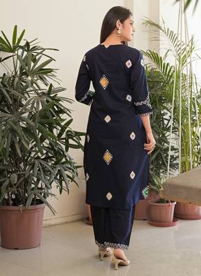Navy blue pure cotton kurta, pant & dupatta set for women 2