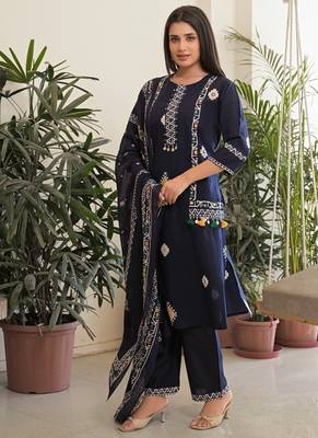 Navy blue pure cotton kurta, pant & dupatta set for women 4