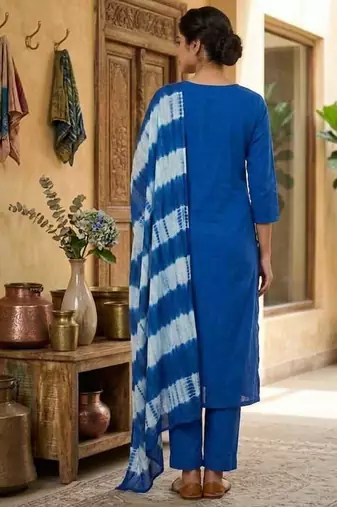 Blue straight kurta with trousers & dupatta set for women