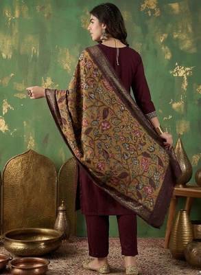 Maroon straight kurta with trousers & dupatta set for women 5