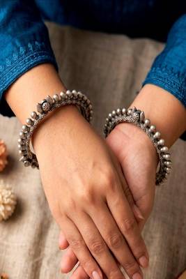 Oxidized Silver Plated Brass Bangle | Tribal Statement Bracelet | Screw Hinge Kada  1