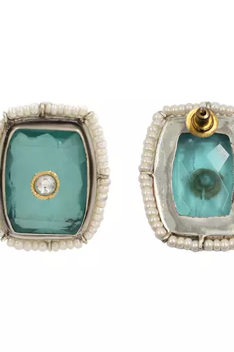 Silver plated green stone kundan stud earrings