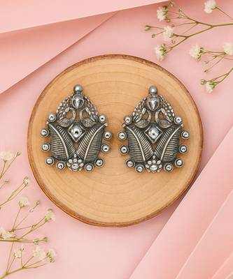 Silver plated stud earrings 2