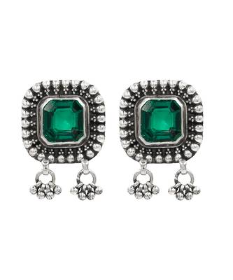 Silver plated green stone drop earrings 1