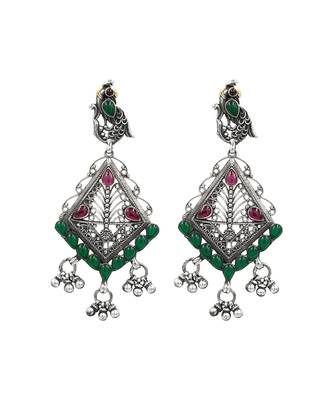 Silver plated green stone drop earrings 1