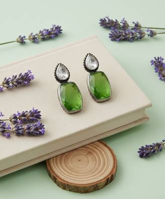 Silver plated green stone drop earrings 2