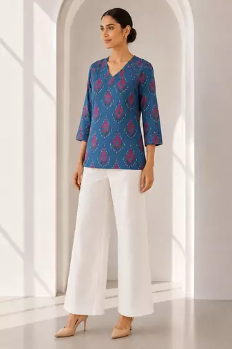 Philauri women's blue printed short kurti
