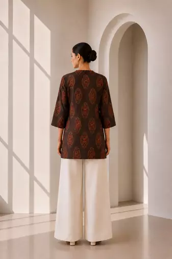 Philauri women's brown printed short kurti