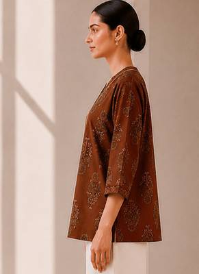 Philauri women's brown printed short kurti 3
