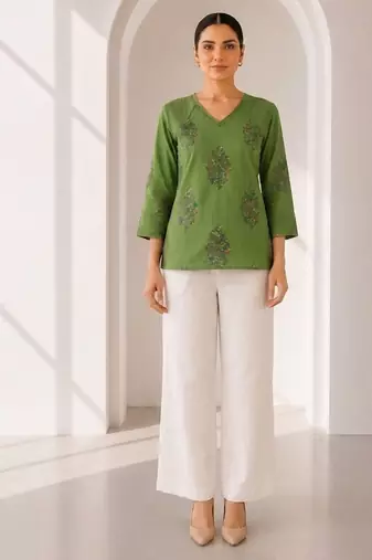 Philauri women's green short kurti