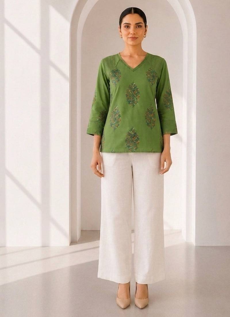 Philauri women's green short kurti