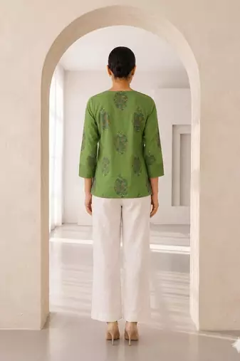 Philauri women's green short kurti