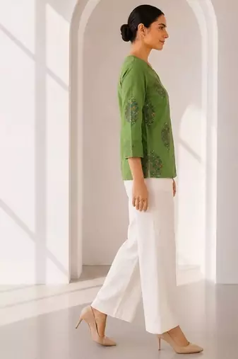 Philauri women's green short kurti