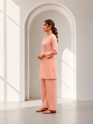 Philauri women pink embroiderd co-ord set 3
