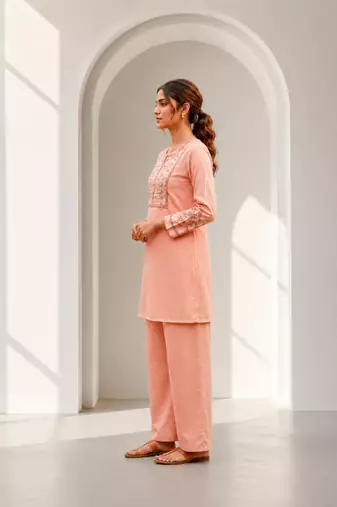 Philauri women pink embroiderd co-ord set