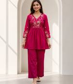 Philauri women's pink flare co ords set