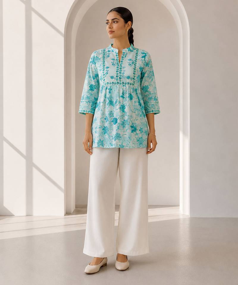 Philauri women's white short kurti
