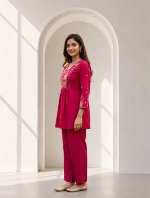 Philauri women's pink flare co ords set 4