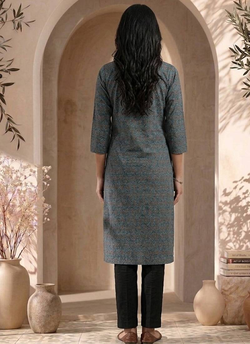 Philauri women blue printed straight kurta