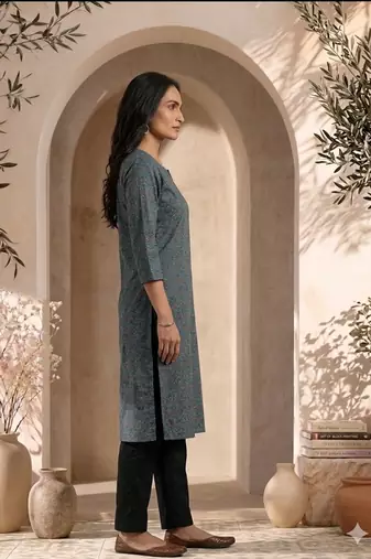 Philauri women blue printed straight kurta