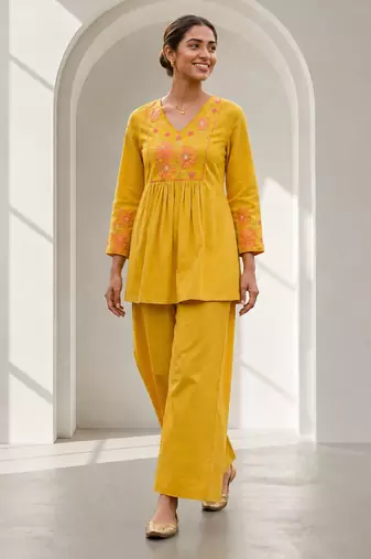 Philauri women's yellow flare co ords set
