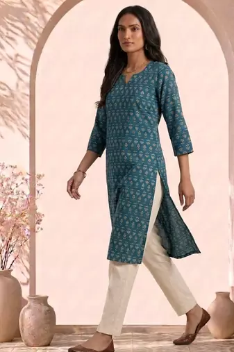 Philauri women teal blue printed straight kurta