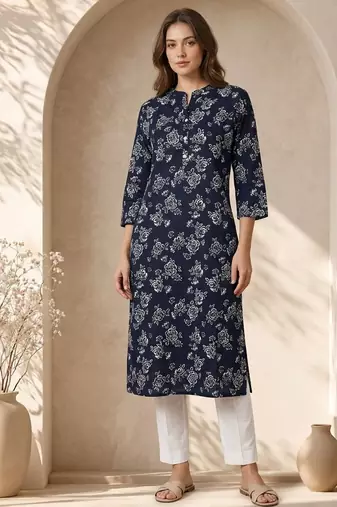 Philauri women blue floral printed straight kurta