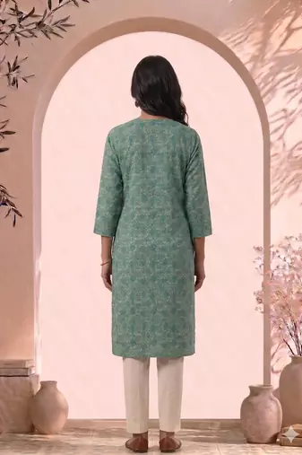 Philauri women gren floral printed straight kurta