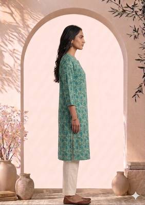 Philauri women gren floral printed straight kurta 4