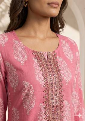Philauri women pink printed straight kurta 5