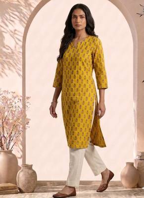 Philauri women yellow buta printed straight kurta 5