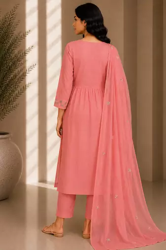 Philauri women's embroidered pink kurta set