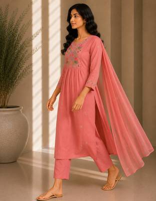 Philauri women's embroidered pink kurta set 5