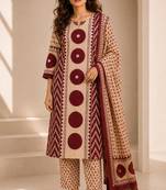 Women printed kurta set with trousers & dupatta