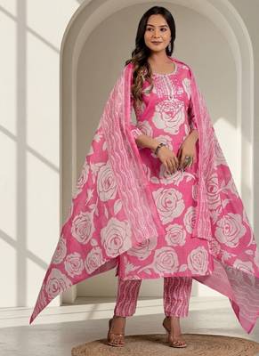 Women floral printed kurta pant with dupatta set 1