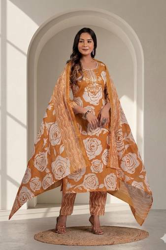 Women floral printed kurta pant with dupatta set
