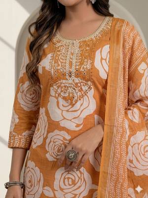 Women floral printed kurta pant with dupatta set 5