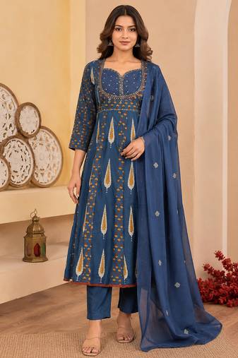 Philauri women kurta pant with dupatta set