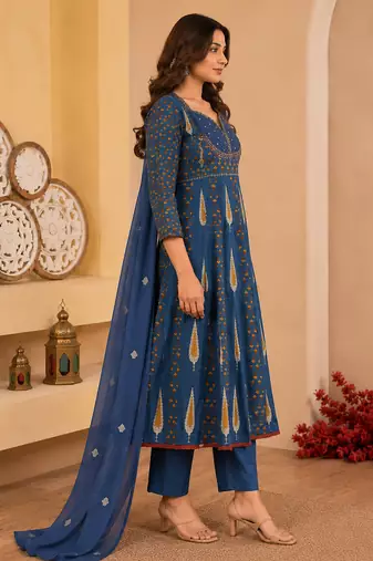 Philauri women kurta pant with dupatta set