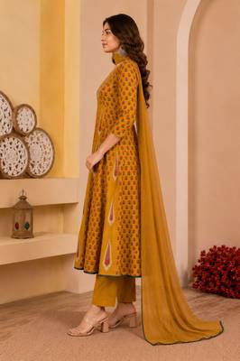 Philauri women kurta pant with dupatta set 2