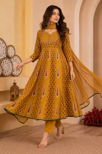 Philauri women kurta pant with dupatta set