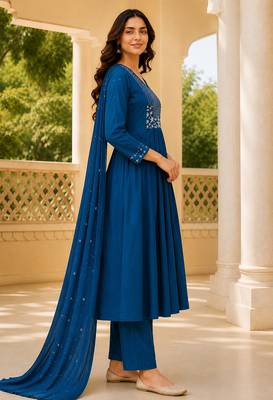 Philauri women kurta pant with dupatta set 3