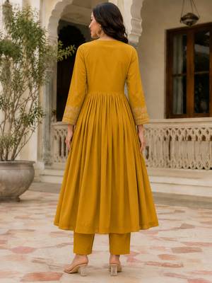 Philauri women kurta pant with dupatta set 2
