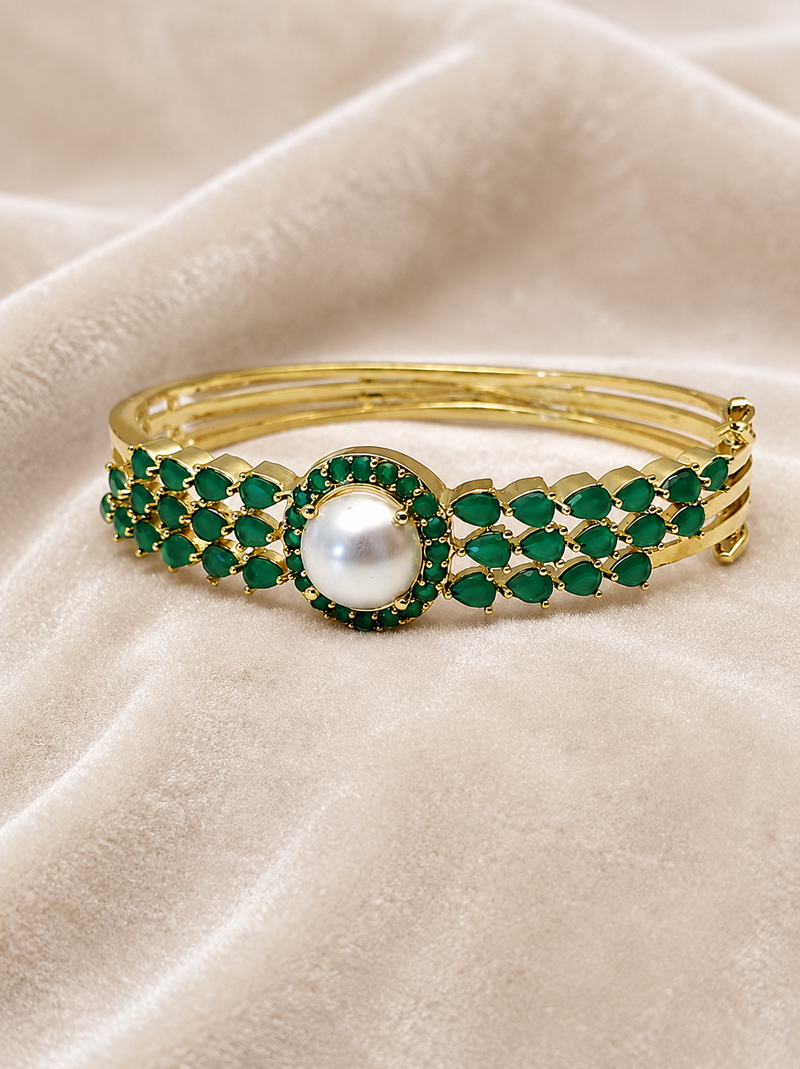 Gold-plated kada bracelet with pearl & green stone openable free size 