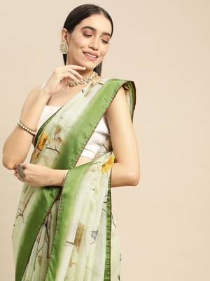 Green elegant printed polycotton saree with blouse piece 3