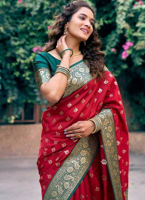 Red soft banarasi silk blend zari woven saree with blouse 2