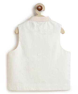 Off white floral embroidered cotton bundi jacket 3