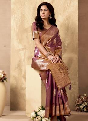 Mauve banarasi silk blend zari weaving saree with blouse piece 4