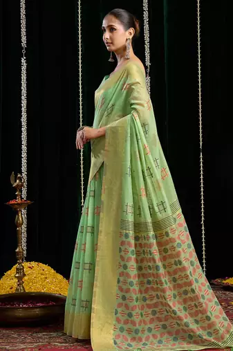 Light green handloom cotton blend geometric threadwork saree with blouse piece