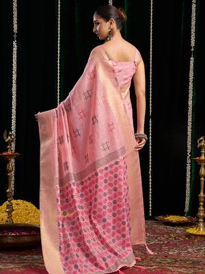 Pink handloom cotton blend geometric threadwork saree with blouse piece 3